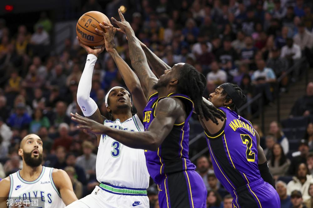 卢克曼看到 卢克曼看到